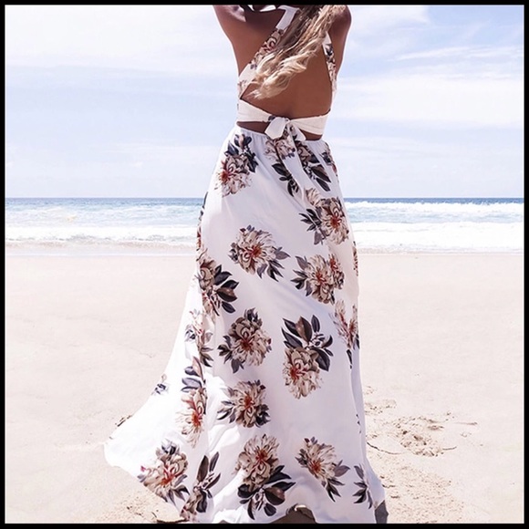 High-Lo Halter Dress - Picture 5 of 8